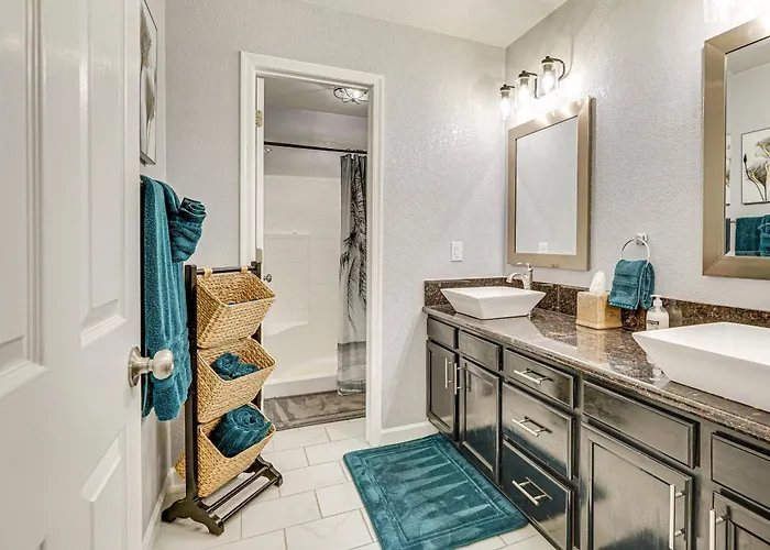5 Mi To Beach: Poolside Paradise In Havasu! *