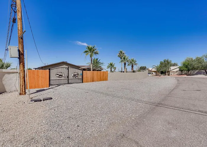 5 Mi To Beach: Poolside Paradise In Havasu! Lake Havasu City
