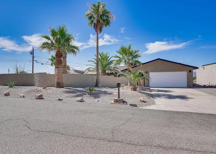 5 Mi To Beach: Poolside Paradise In Havasu!