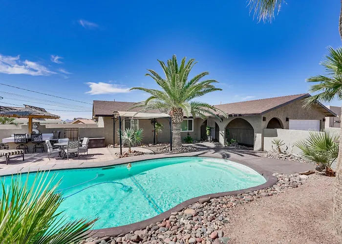 5 Mi To Beach: Poolside Paradise In Havasu! Lake Havasu City